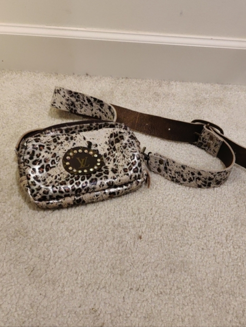 Keep It Gypsy Leopard Print Crossbody Belt Bag  Western-style upcycled LV Patch - Picture 16 of 16
